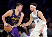 关于独行侠三巨头联手，湖人得分突破，西亚卡姆冲击季后赛！的信息