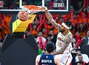 WTT大满贯抢七大战爆出冷门！辽宁男篮绝杀巴塞罗那，争冠形势突变(难言单挑武子弈)