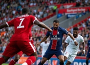 包含欧洲足球大战！豪门球队搏尽全力争夺荣誉的词条